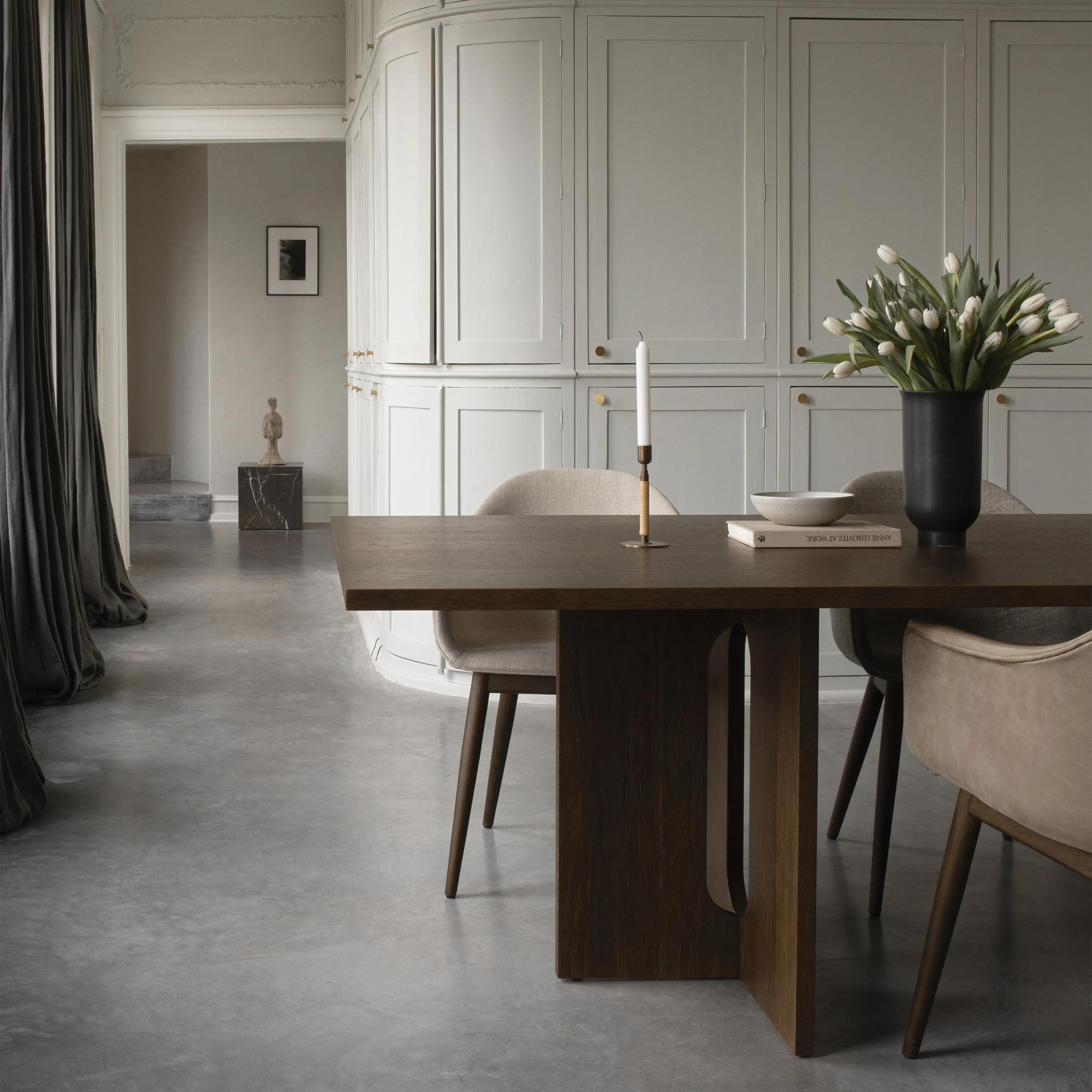 Androgyne Rectangular Dining Table