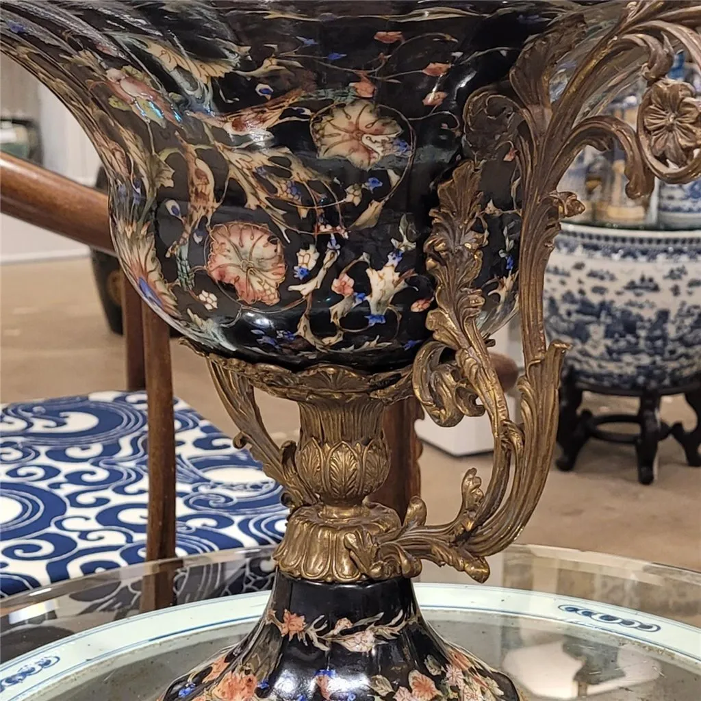 Bell Shaped Bronze Ormolu Centerpiece - Miramar