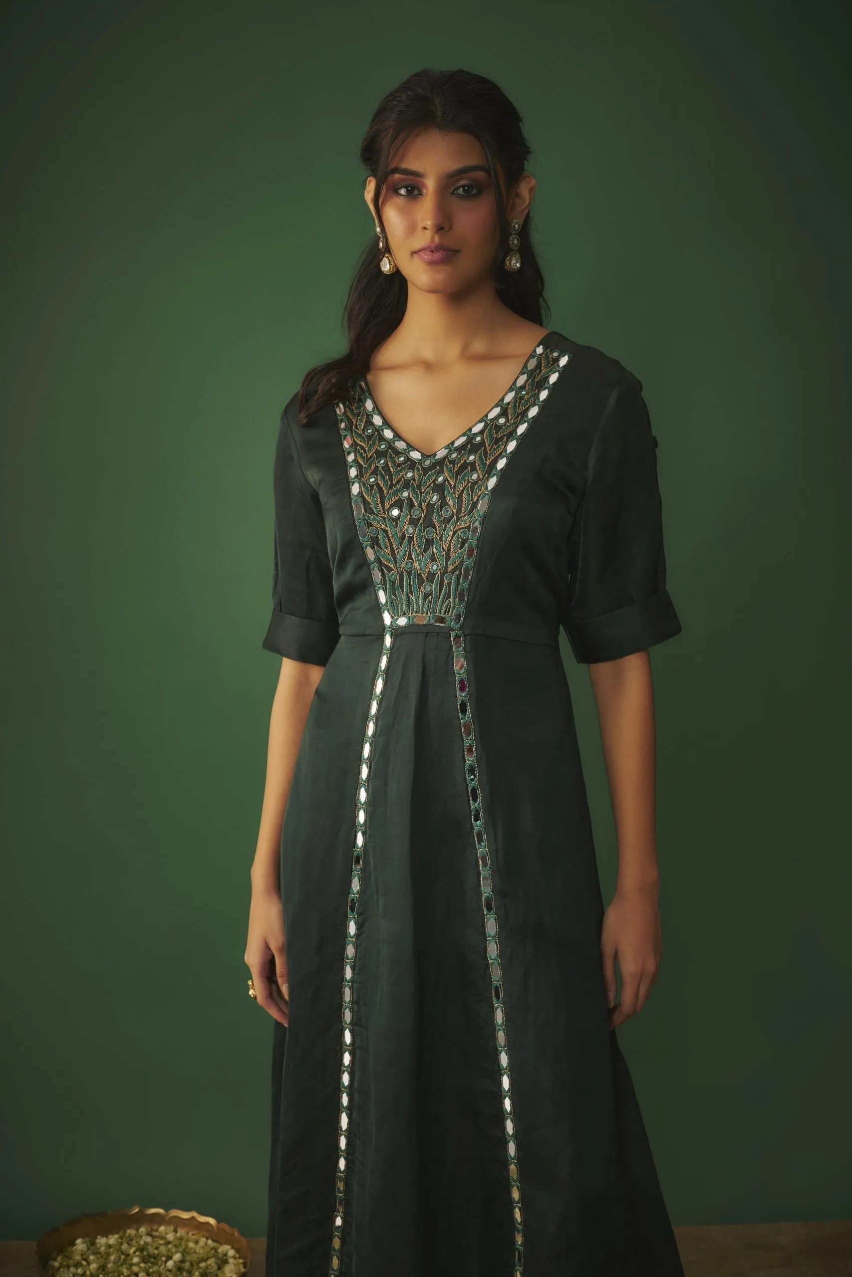 EMERALD GREEN MIRROR WORK EMBROIDERED KURTA PANT SET