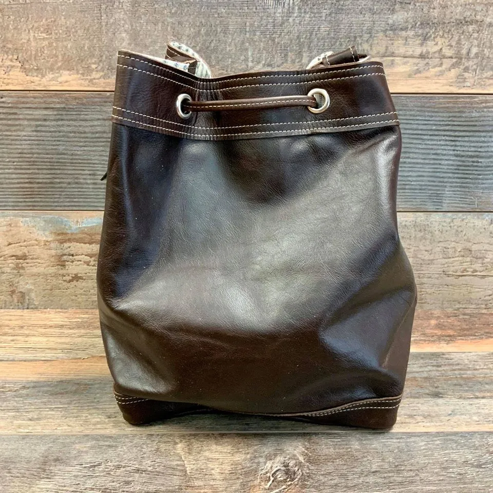 Feed Bucket - #18043