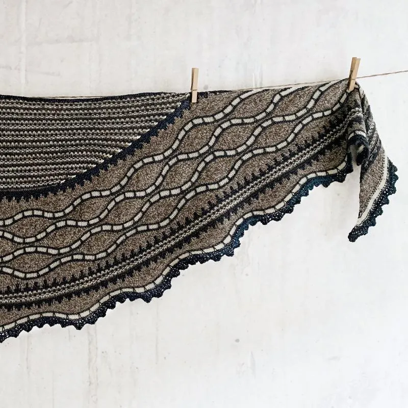 Fluxus shawl kit