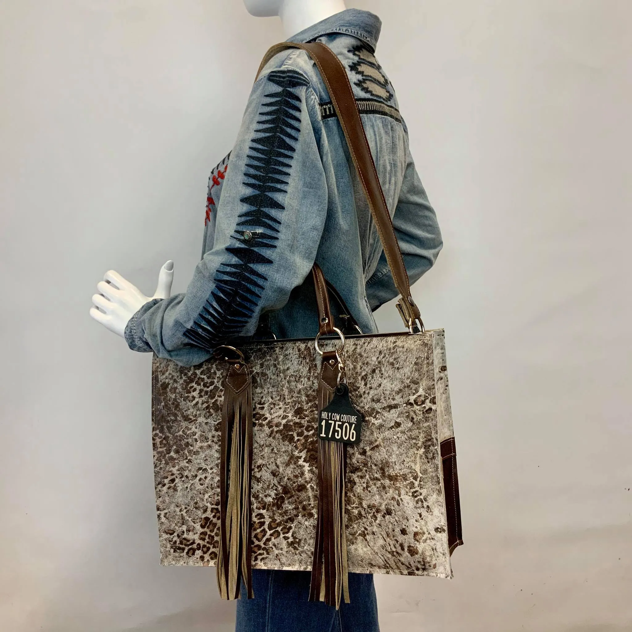 Get Outta Town Hybrid Tote - #17506