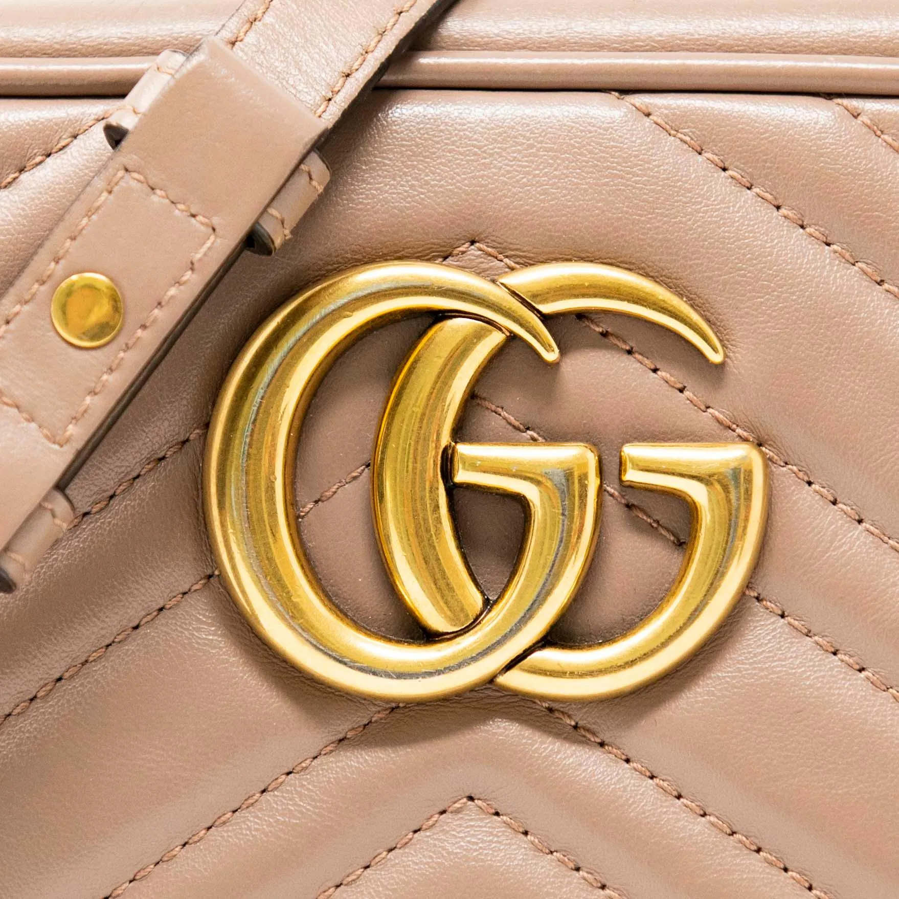Gucci Dusty Pink Small Marmont Camera Bag