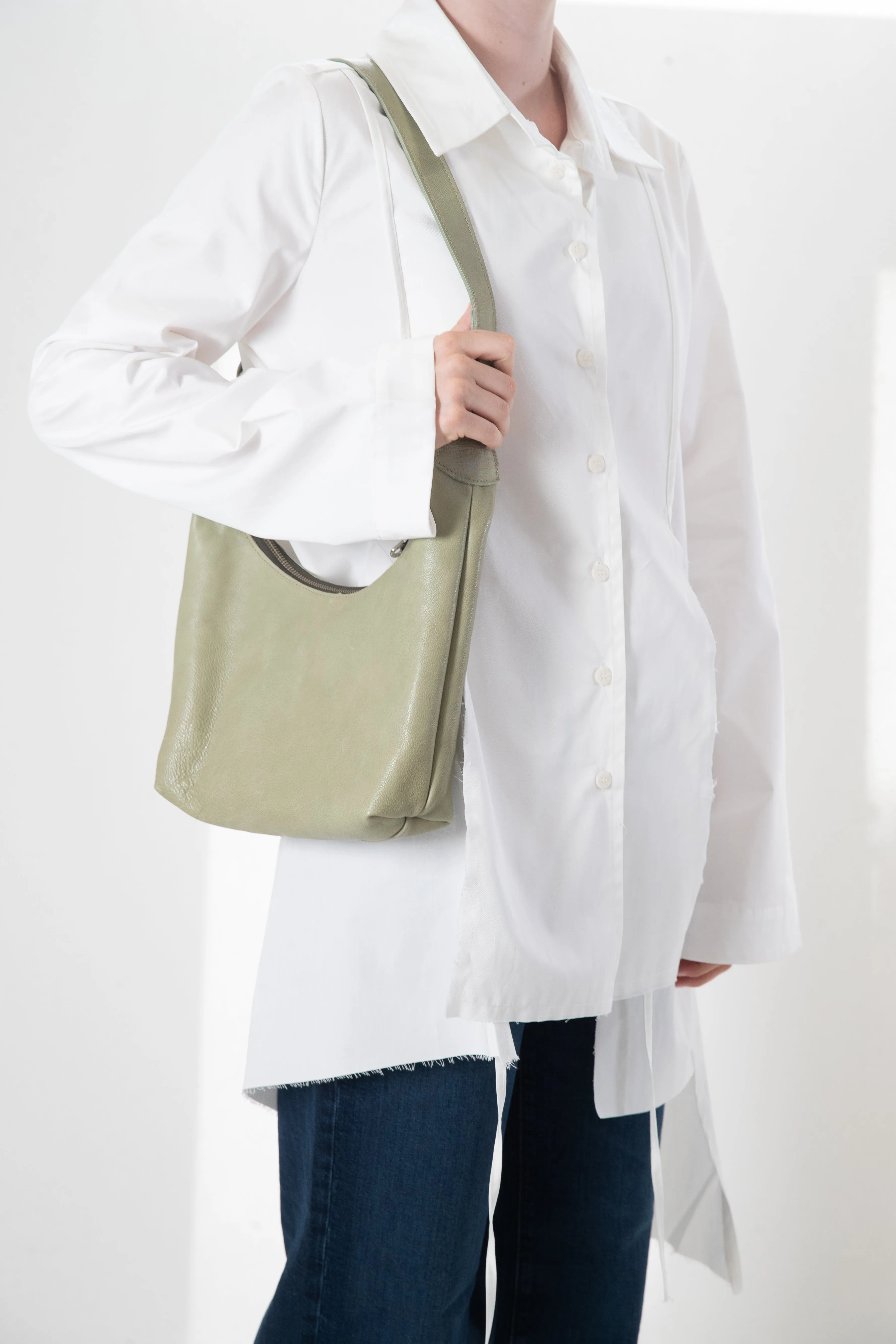 Harpers Emporium Shoulder Bag in Sage Leather