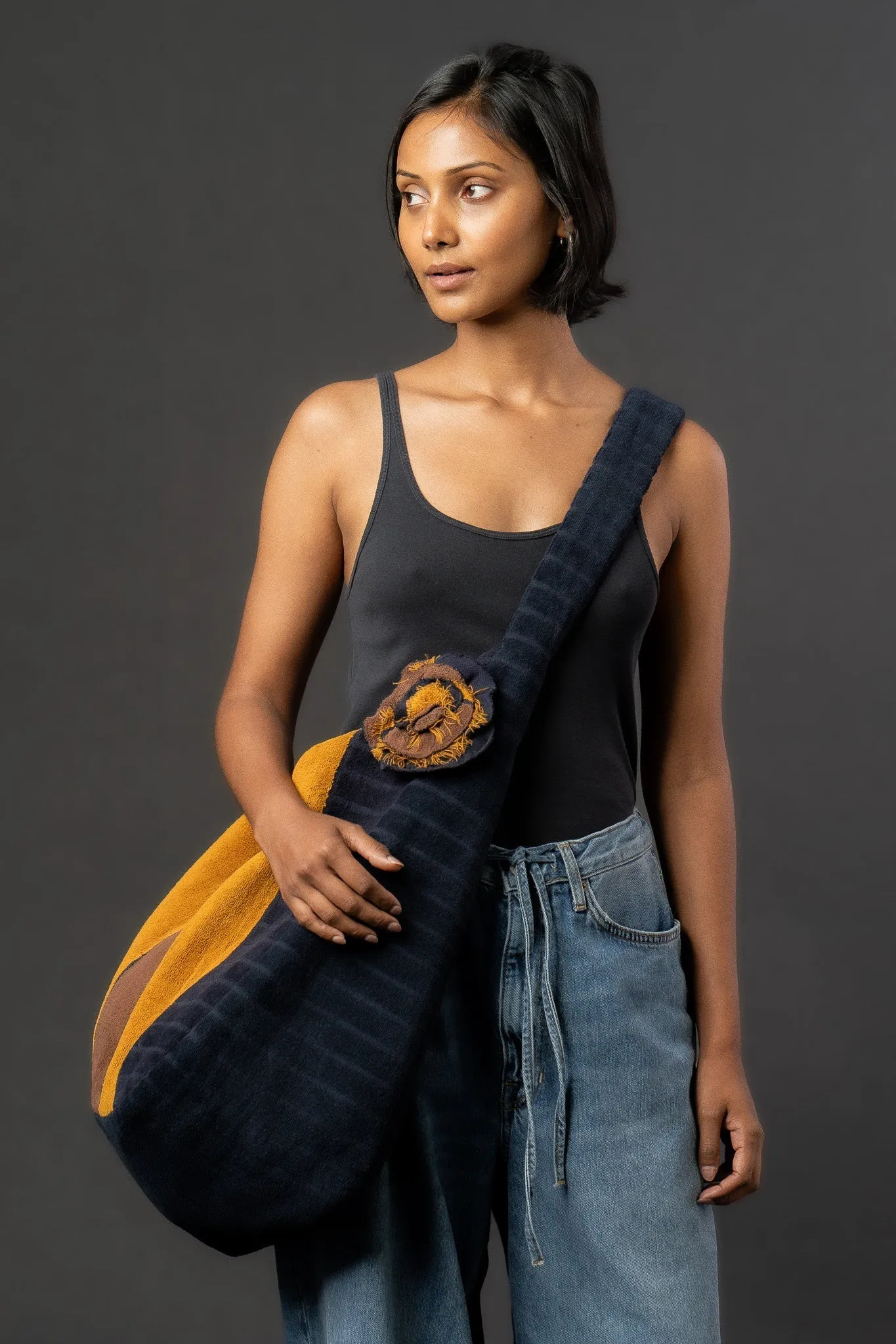 HORSESHOE BAG #5 (DESIGNER)