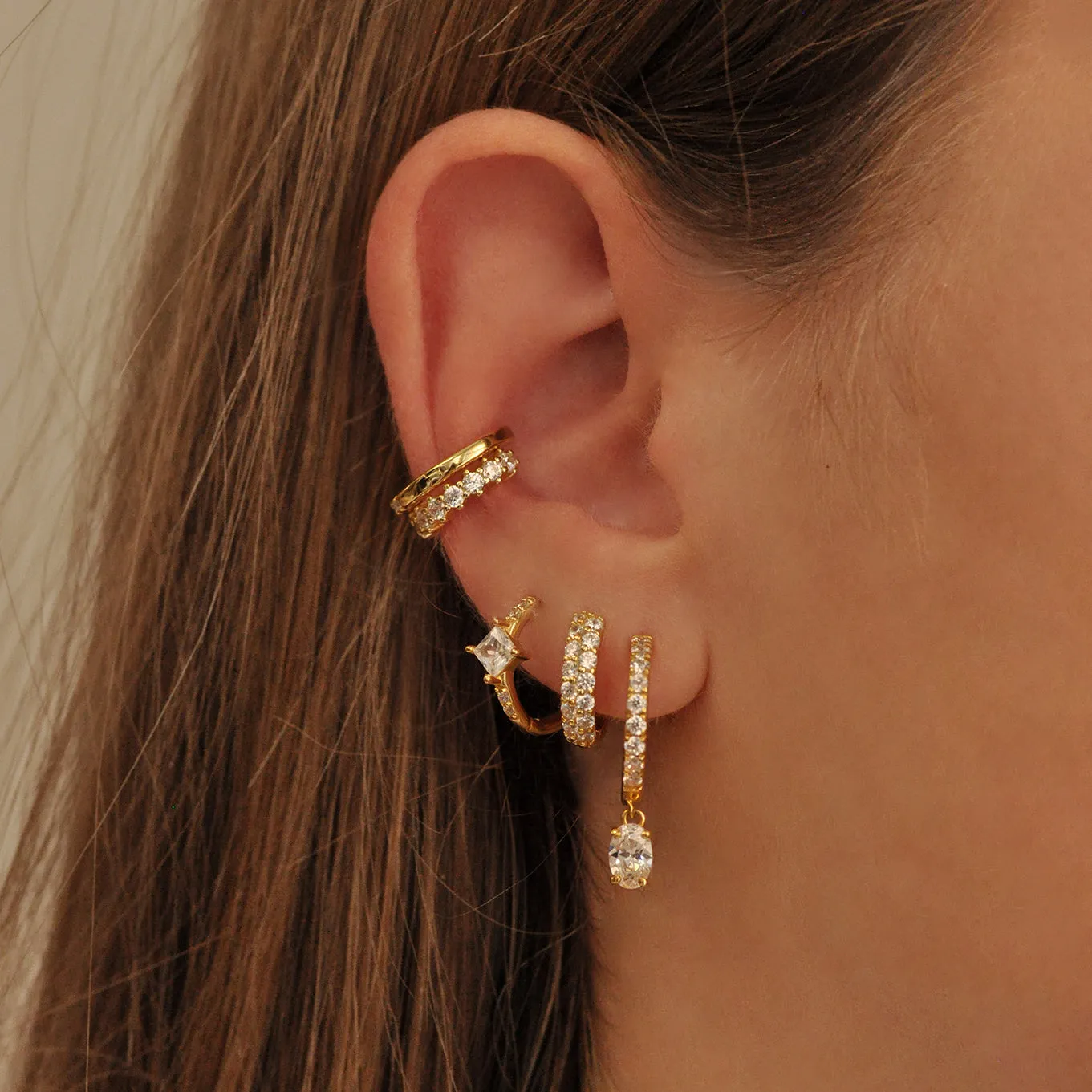 Jennie Oval Hoops