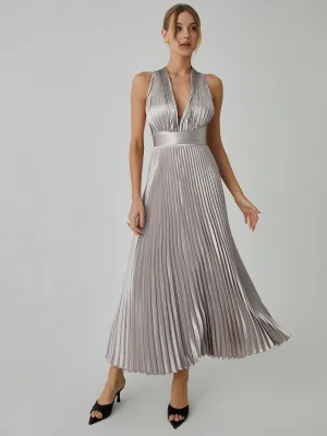 Knotted Halter Graceful Pleated Long Dress