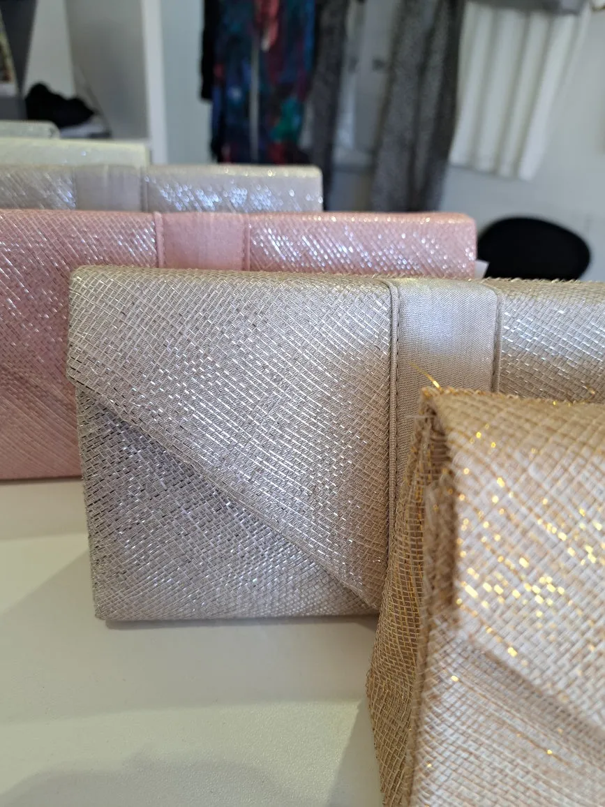 Metallic sinamay handbag