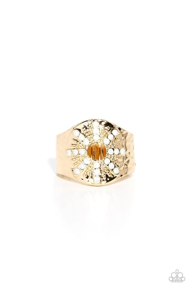 Paparazzi Ring ~ Stylish Sunbeams - Gold