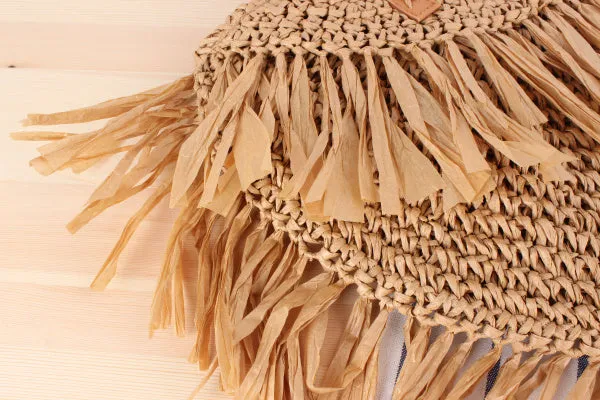 Paziye Bohemian Semicircle Tassel Straw Shoulder Bag