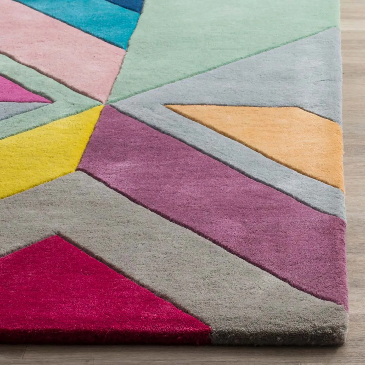 Safavieh Fifth Avenue 112 Rug, FTV112