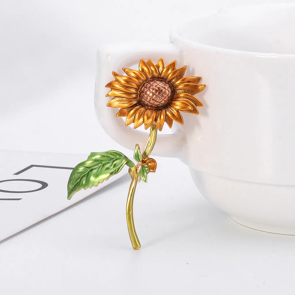 SB314 - Stylish sunflower Brooch