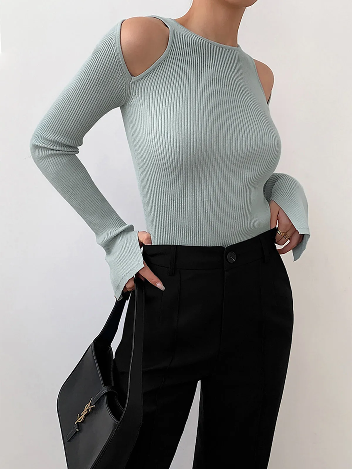 Shoulder Cut-Out Graceful Knit Top