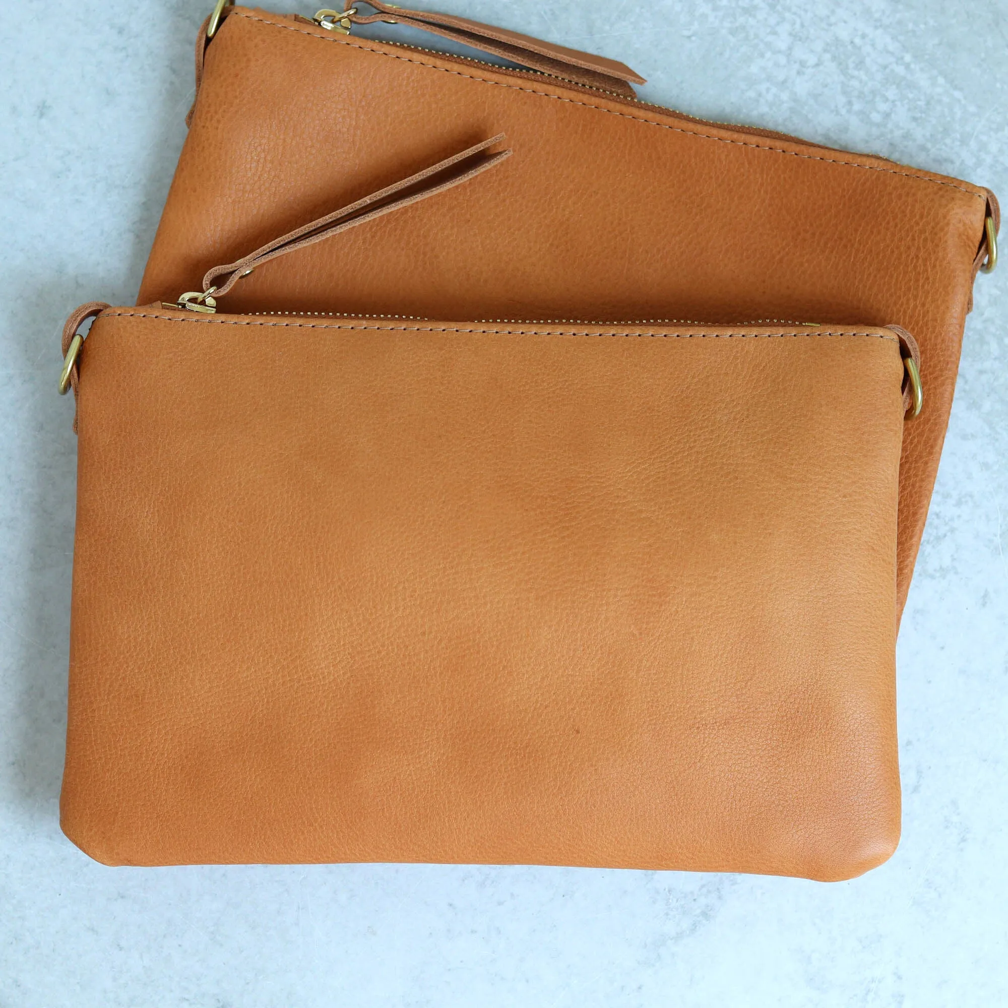 Small Leather Crossbody Clutch Bag - Tan Pebble