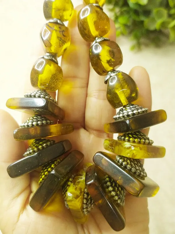 Striking Golden Bead Necklace