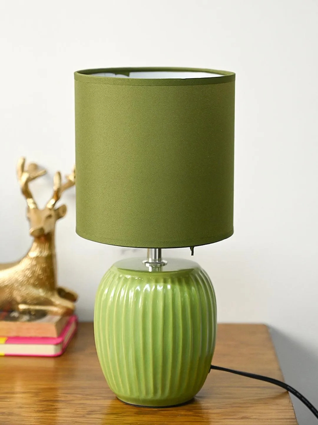 Stylish Light Green Table Lamp