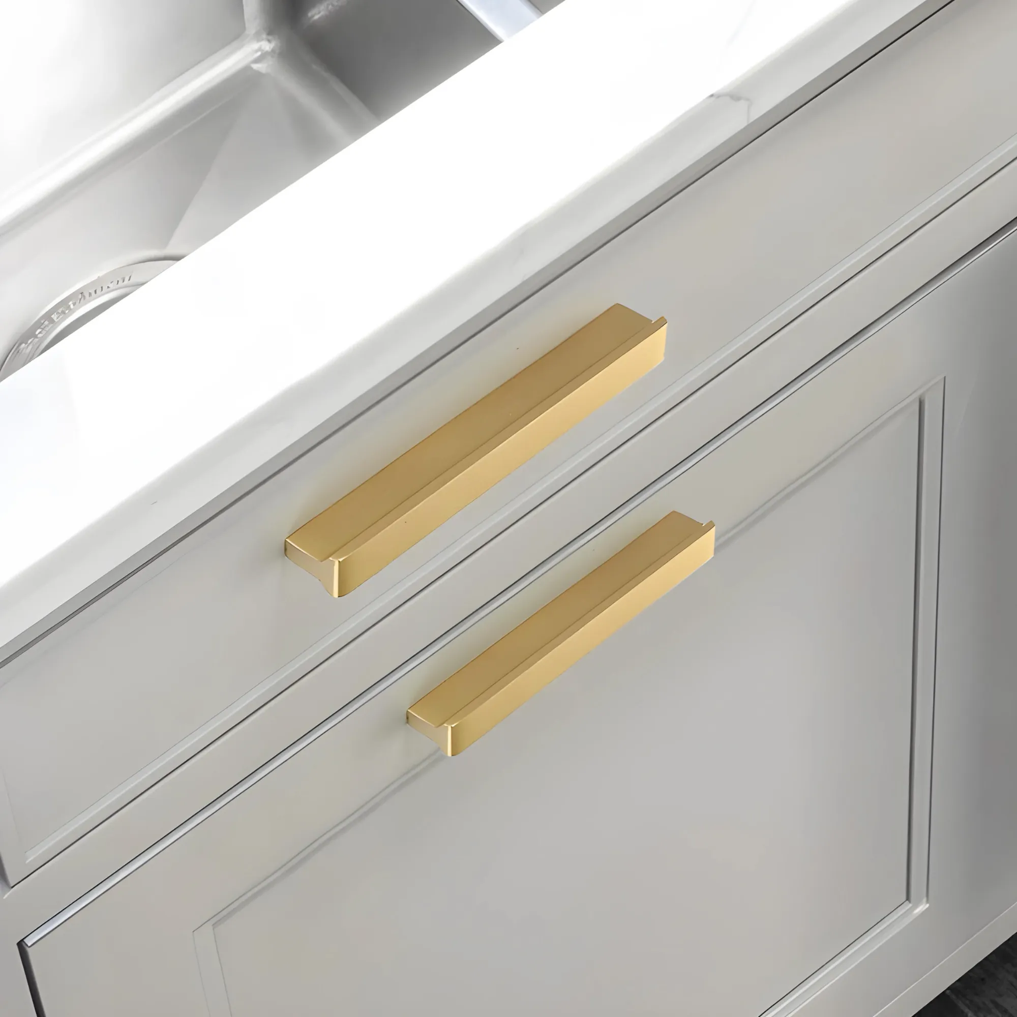 T-SHAPE / Solid Brass Pull Handles