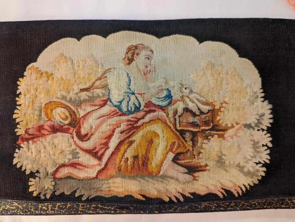 Tapestry-style vintage black clutch bag