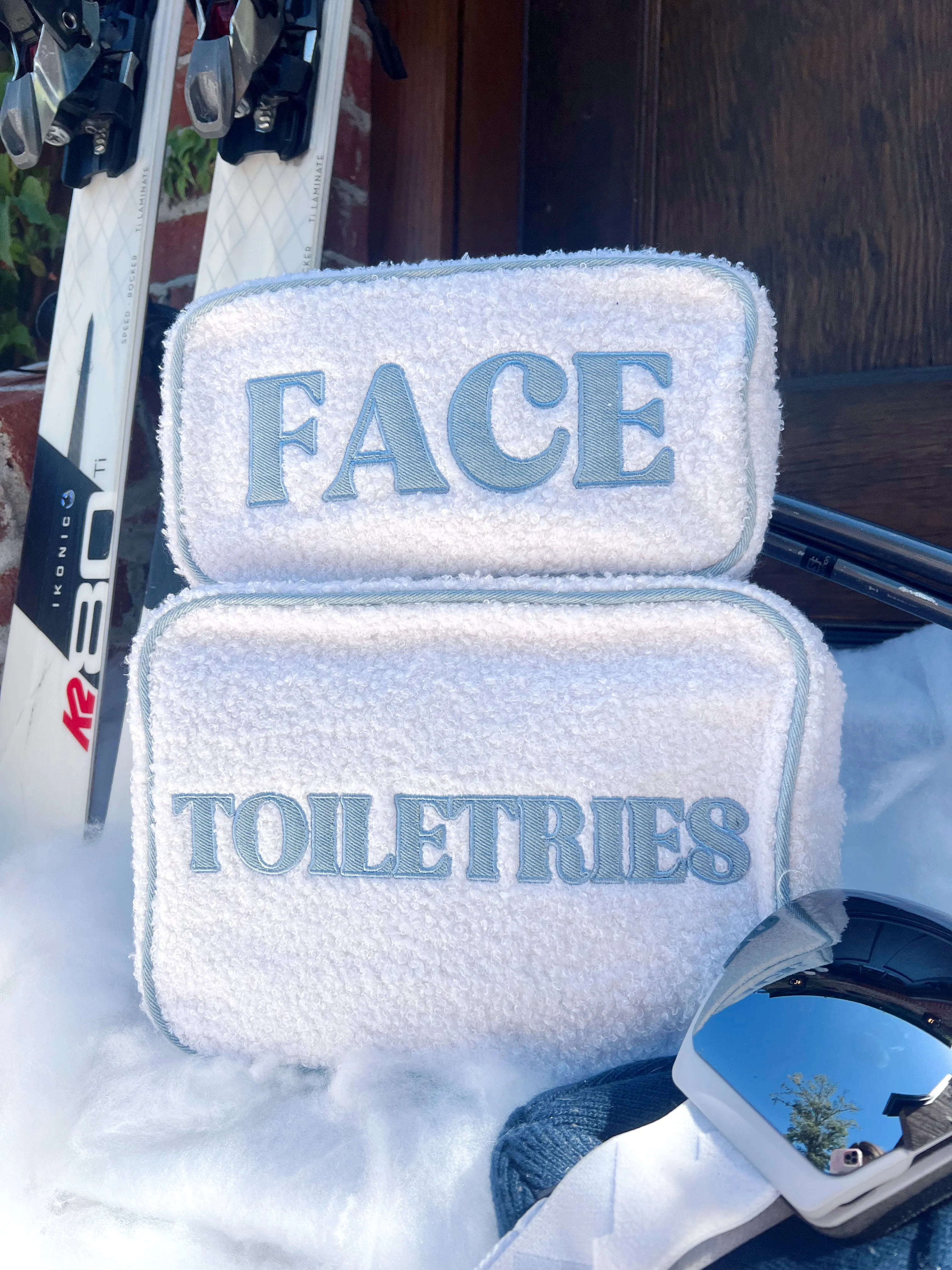 Toiletries - Sherpa   Denim XL