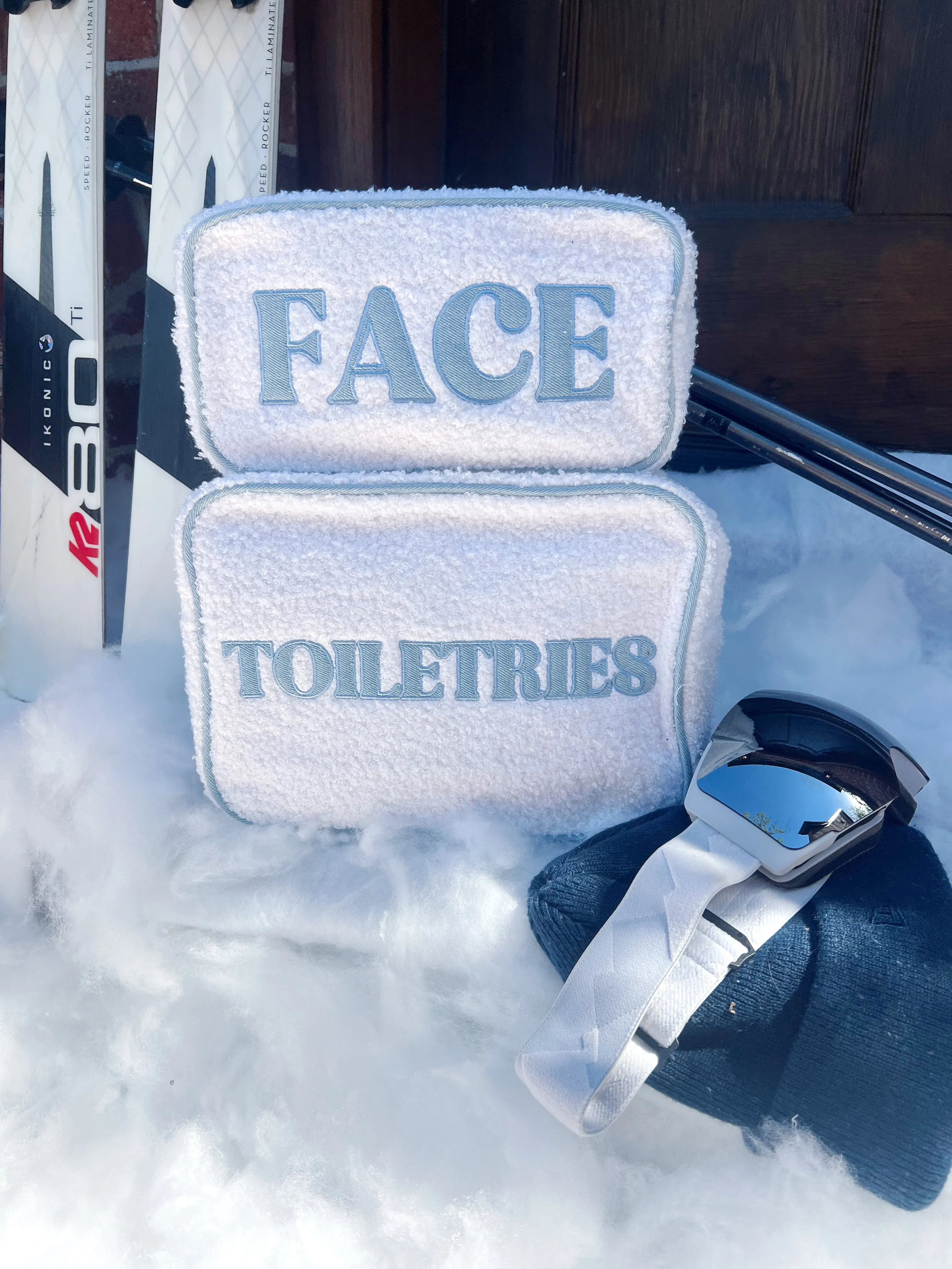 Toiletries - Sherpa   Denim XL