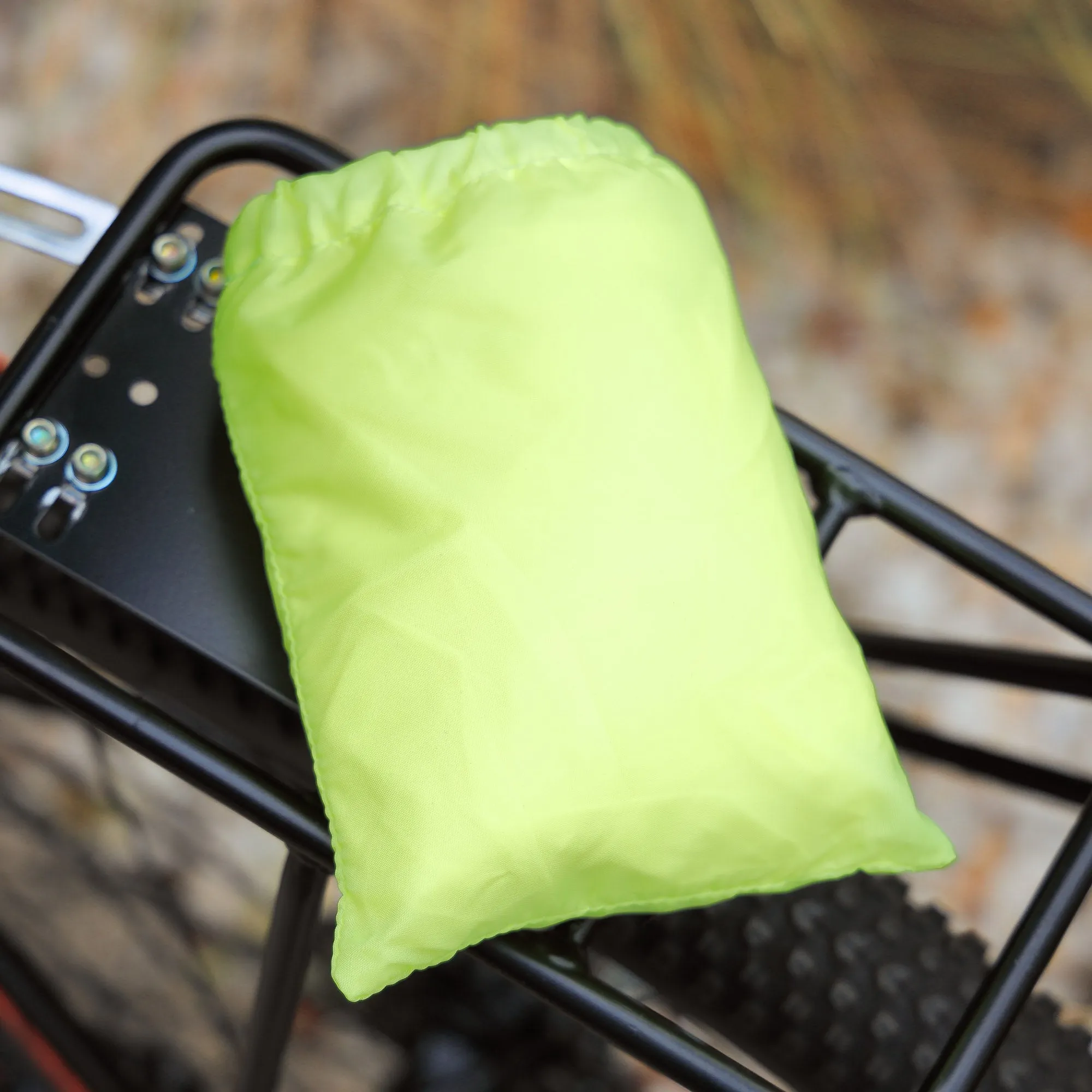 VENZO - Portable Foldable Ultralight 70D Nylon - Fluorescent Yellow - Waterproof  - Dust Rain Case Cover Coat - For 20L-32L - Travel Camping - Double Pannier Rack Bag Set