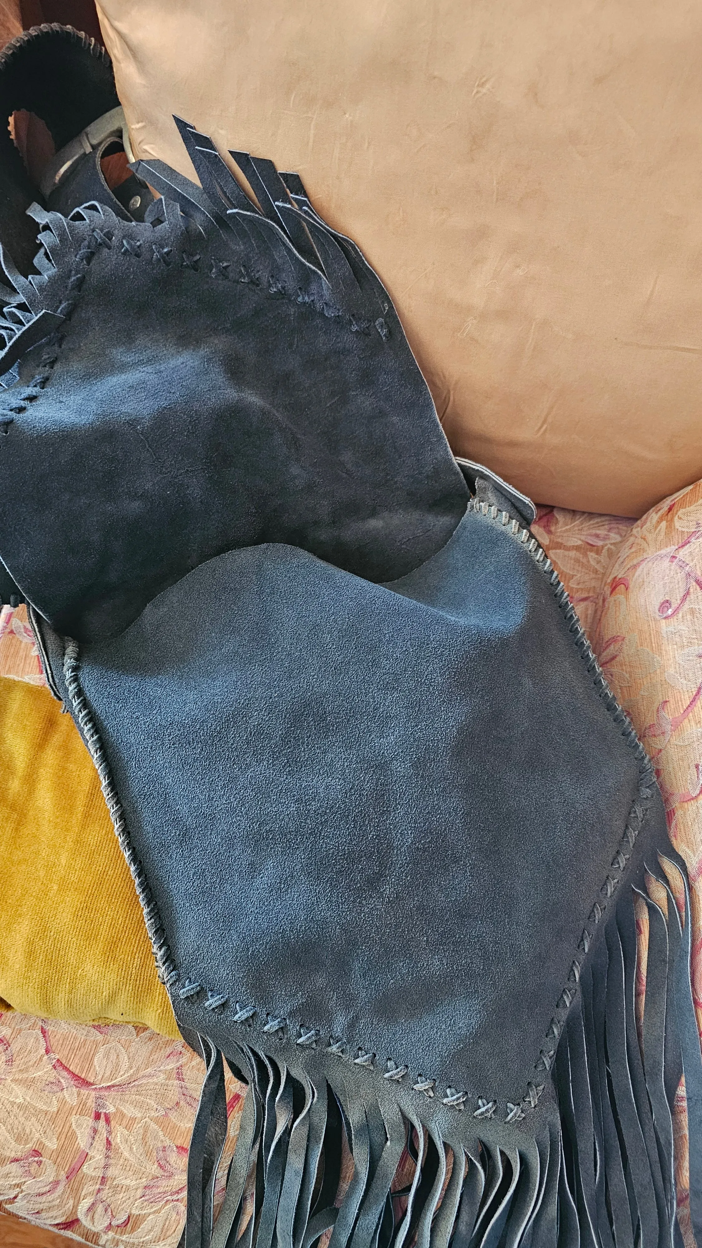 Vintage-Style Suede Fringe Bag with Hand-Painted Eagle