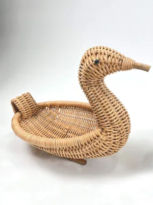 Wicker Swan Holder - Honey