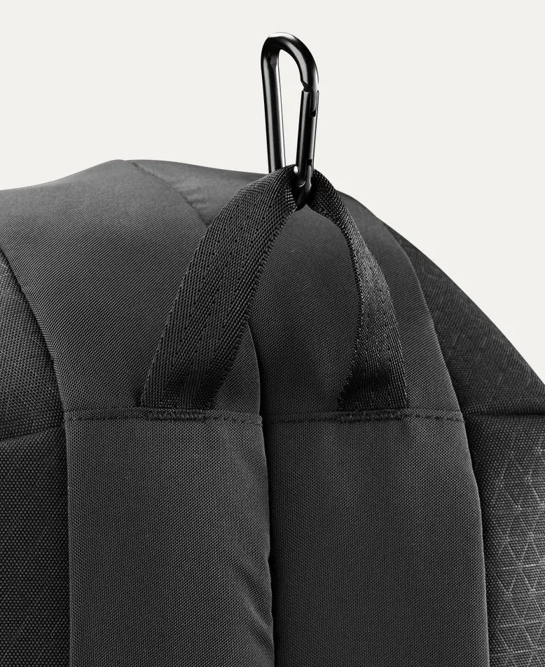 Wilson Clash V3 Super Tour 6 Pack Racket Bag