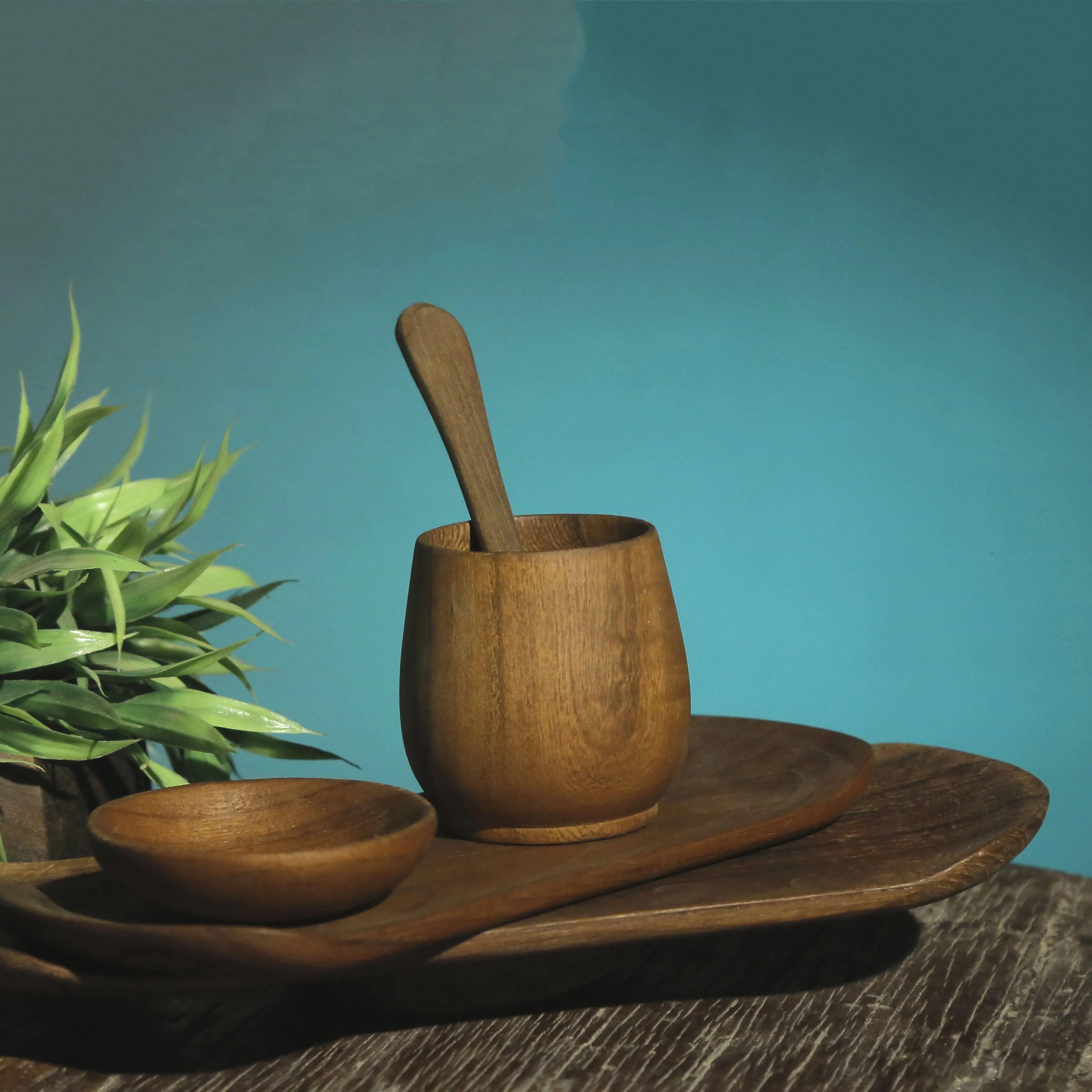 Woden Wave Shaped Platter